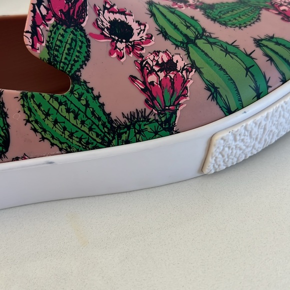 Melissa Cactus Flower slip on sneaker - Picture 4 of 4